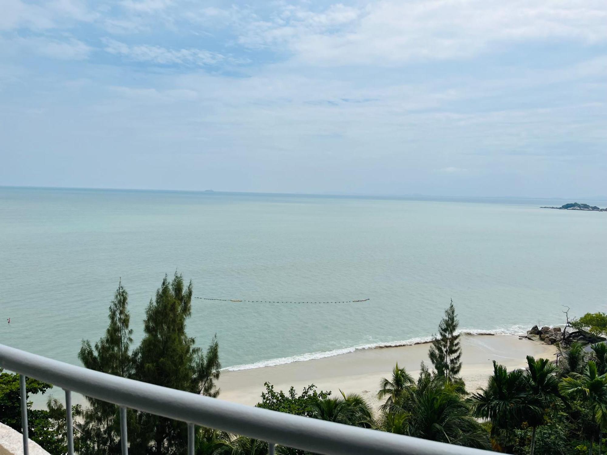 Paradise By The Sea In Penang By Veron At Rainbow Paradise Tanjung Bungah  Esterno foto